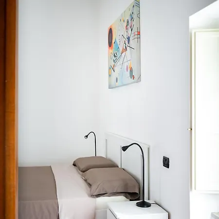 Frate Elia - A 50 Mt Dalla Basilica Di San Francesco